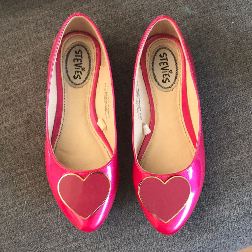 Excellent used condition girls flats!